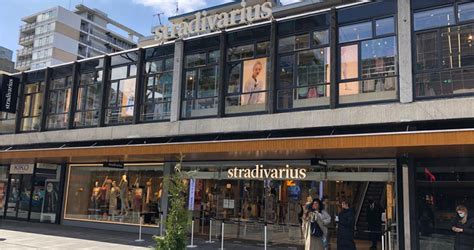 Stradivarius Rotterdam Lijnbaan 87.